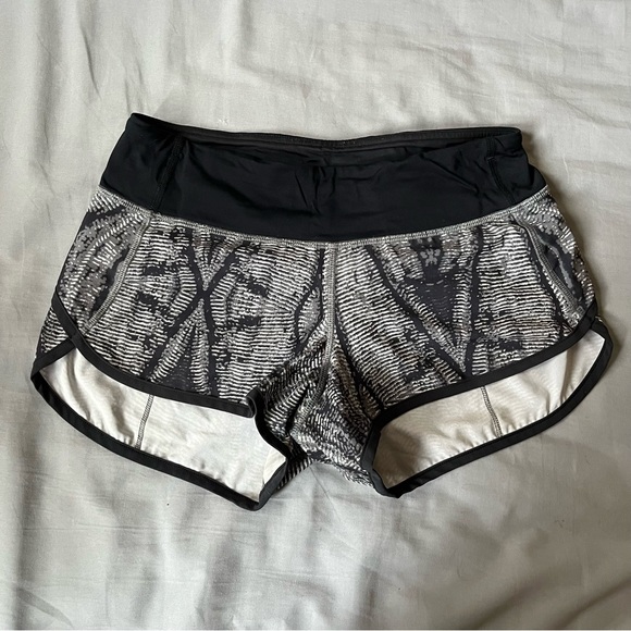 Lululemon subtle serpent speed shorts - Picture 2 of 4